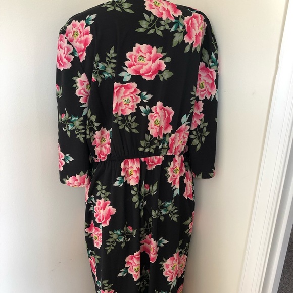 Influence Floral Print Wrap Midi Dress - Picture 4 of 6